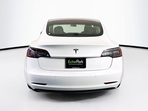 Used 2019 Tesla Model 3 Standard Range Plus RWD image 7