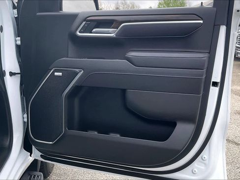 Used 2026 GMC Sierra 1500 SLT image 23