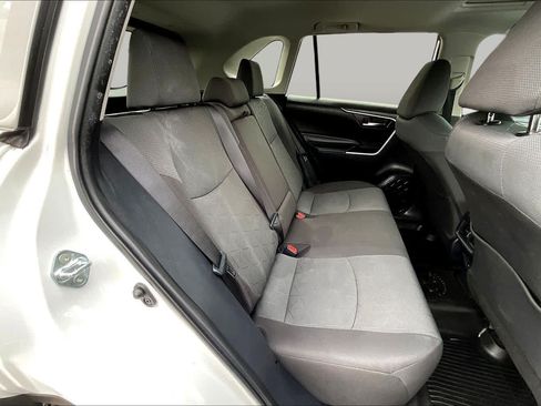 Used 2024 Toyota RAV4 XLE FWD image 21