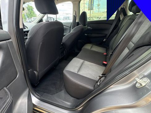 Used 2024 Nissan Rogue SV FWD image 27