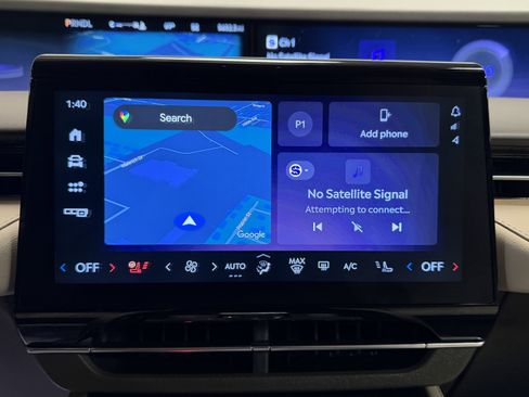 Used 2025 Lincoln Nautilus Reserve image 10