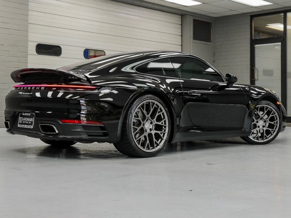 Used 2022 Porsche 911 Carrera 4 AWD/4WD image 31