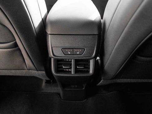 New 2026 Chevrolet Equinox RS w/ Convenience Package III image 34