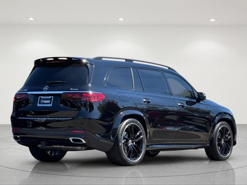 Certified 2026 Mercedes-Benz GLS 450 4MATIC image 5