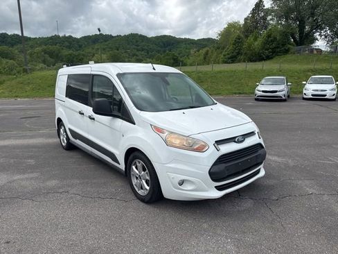 Used 2017 Ford Transit Connect XLT FWD image 2