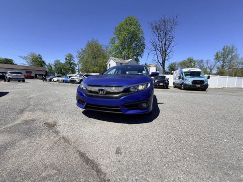 Used 2017 Honda Civic LX image 2