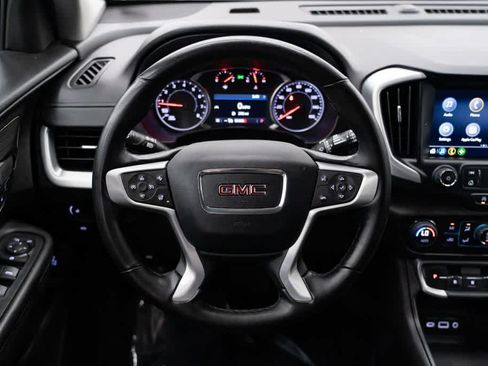 Used 2024 GMC Terrain SLT AWD/4WD image 14