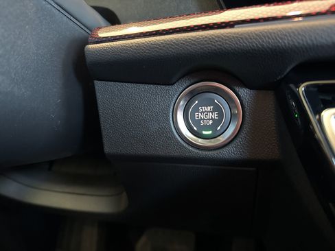 New 2026 Chevrolet Traverse Z71 w/ Driver Confidence Package image 32