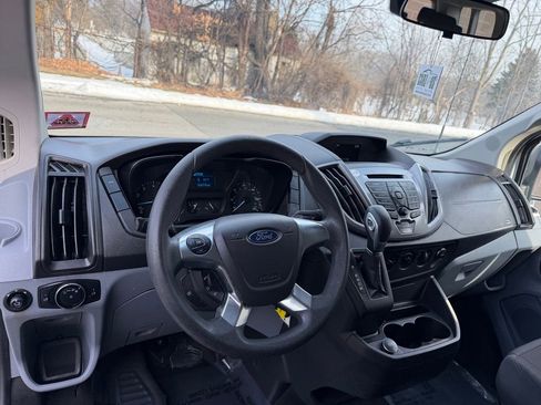 Used 2017 Ford Transit 350 XLT image 23