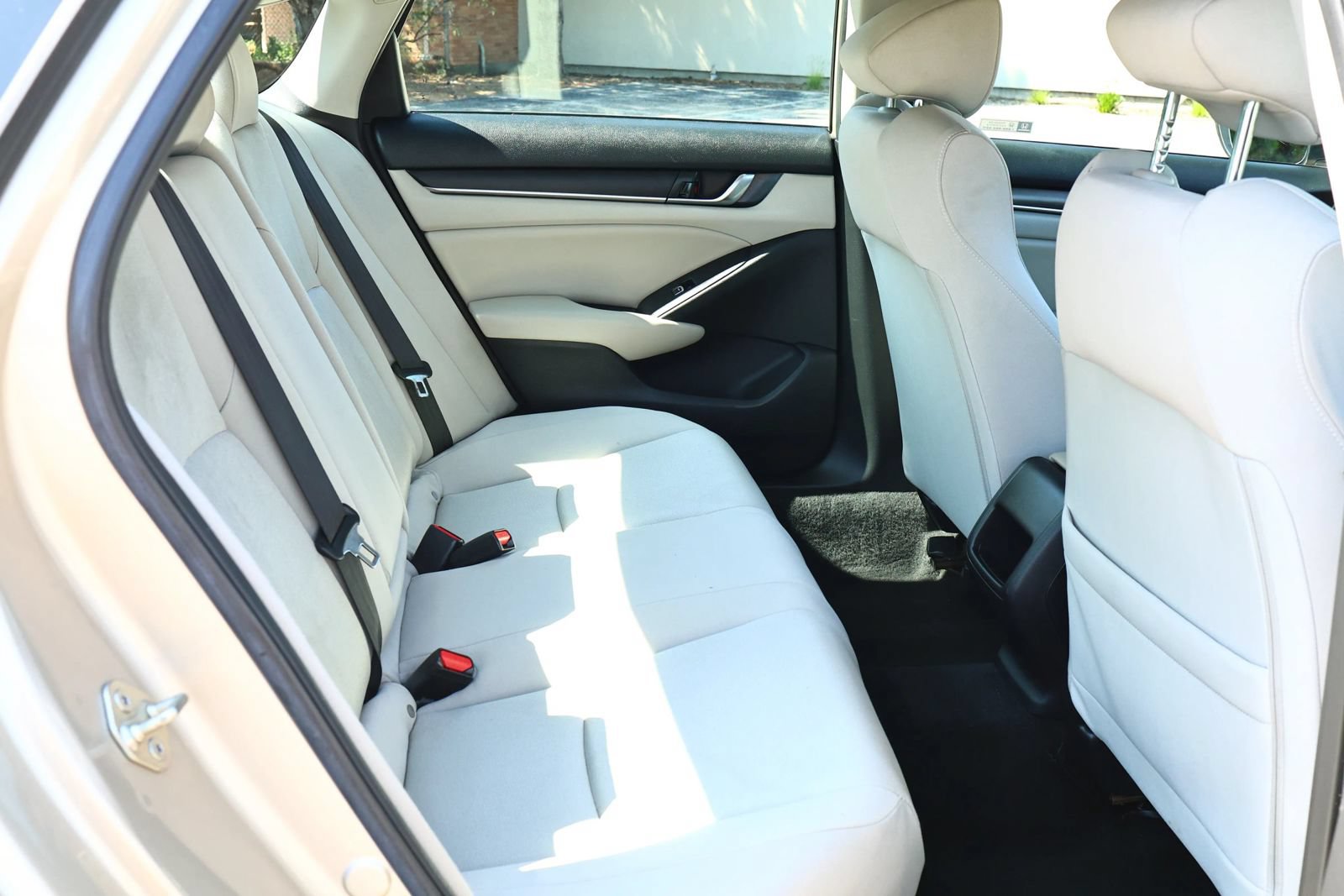 Used 2019 Honda Accord LX image 26