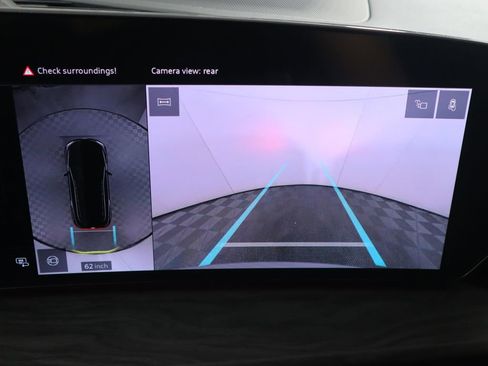 Used 2025 Audi Q5 Premium w/ Convenience Package image 17