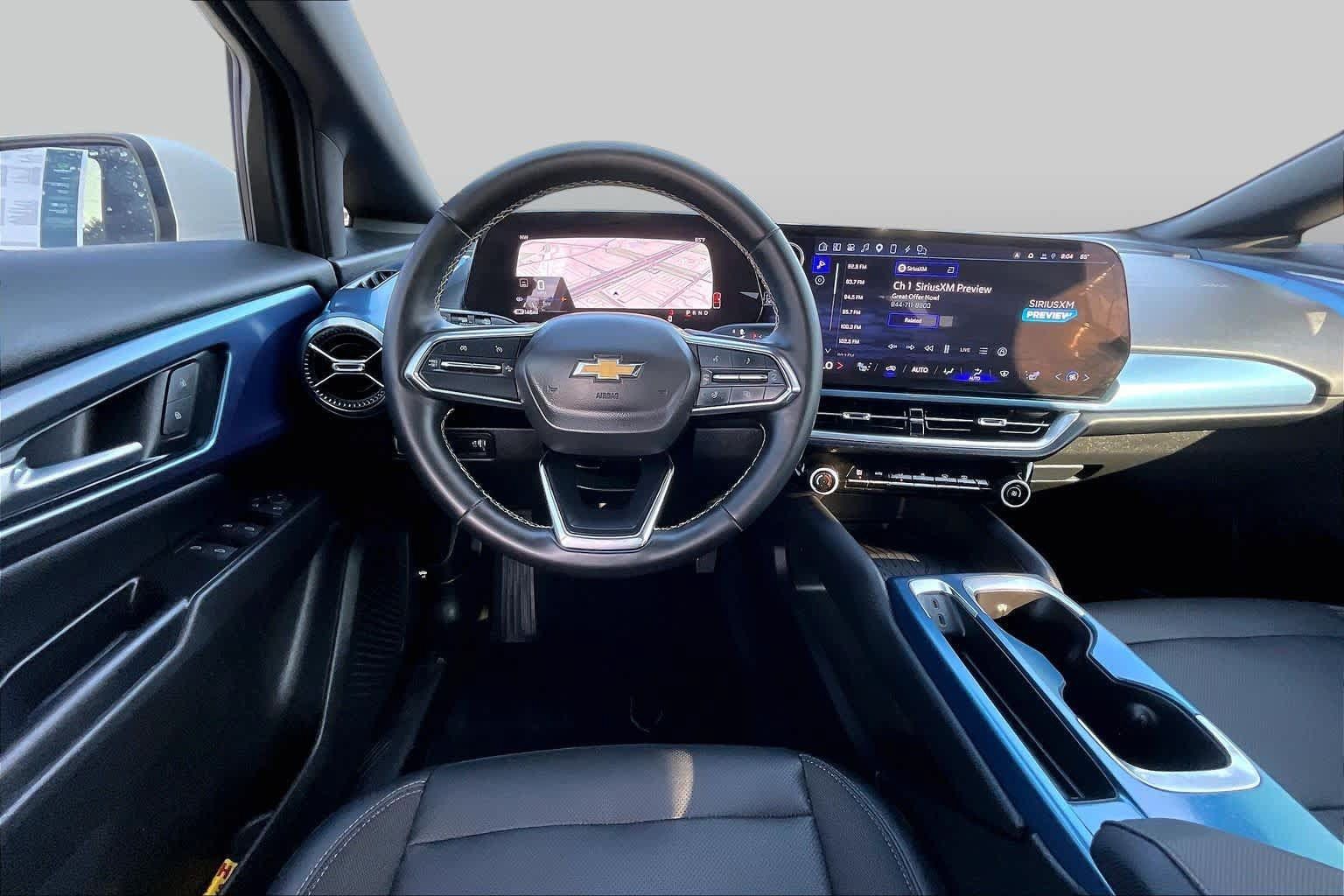 Used 2024 Chevrolet Equinox EV LT w/ LPO, All-Weather Mat Package FWD image 5
