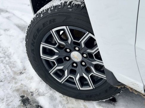 Certified 2023 Chevrolet Colorado LT w/ LT Convenience Package III image 28