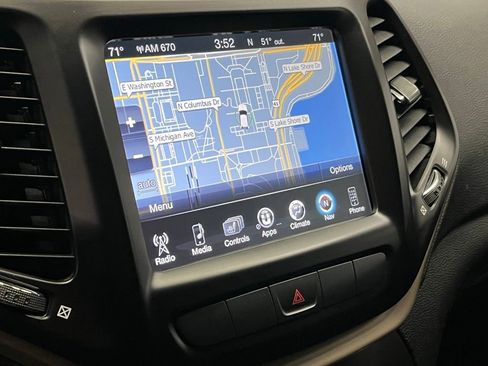 Used 2014 Jeep Cherokee Limited w/ Luxury Group image 28