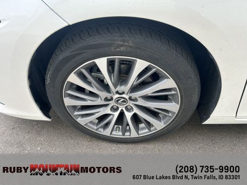 Used 2021 Lexus ES 350 w/ Premium Package FWD image 15