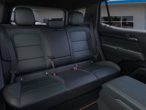 New 2027 GMC Terrain AT4 w/ Convenience Package III AWD/4WD image 17