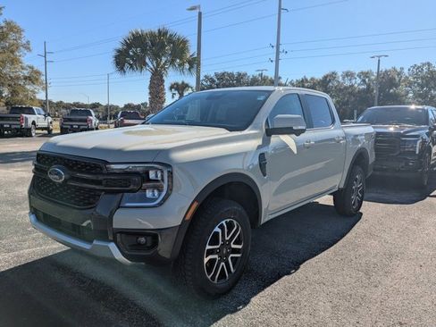 New 2025 Ford Ranger Lariat w/ FX4 Off-Road Package image 10