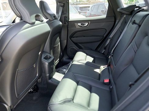 New 2026 Volvo XC60 T8 Ultra w/ Climate Package AWD/4WD image 20
