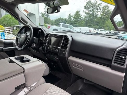 Used 2018 Ford F150 XLT w/ Equipment Group 302A Luxury AWD/4WD image 13