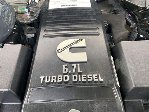 Used 2024 RAM 2500 Laramie AWD/4WD image 33