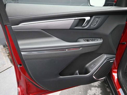 New 2026 Buick Enclave Preferred w/ Super Cruise Package image 21