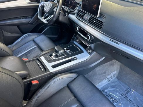 Used 2019 Audi SQ5 Premium Plus w/ Premium Plus Package AWD/4WD image 33
