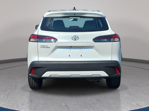 Used 2026 Toyota Corolla Cross L FWD image 6