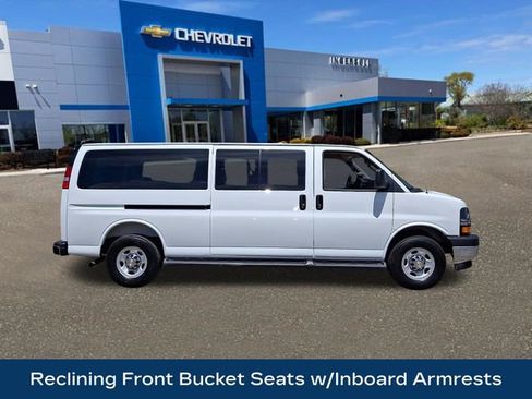 Used 2025 Chevrolet Express 3500 LT w/ LT Preferred Equipment Group RWD image 28