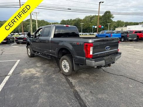 Used 2019 Ford F250 XLT w/ Snow Plow Prep Package AWD/4WD image 5