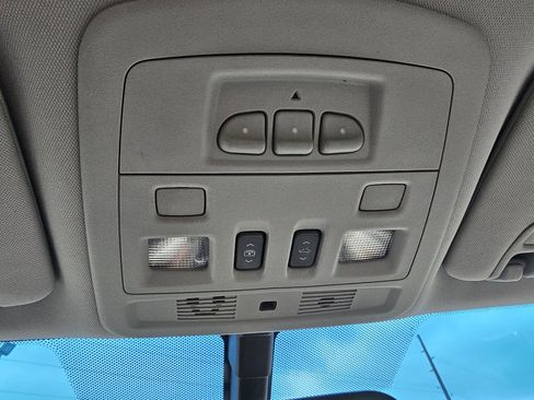 Used 2010 Cadillac CTS Luxury image 30