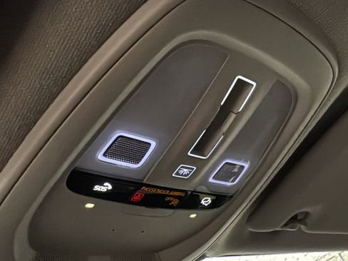 New 2026 Volvo XC40 B5 Plus w/ Protection Package Premier image 20