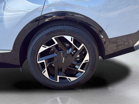 Used 2023 Kia Sportage SX image 25