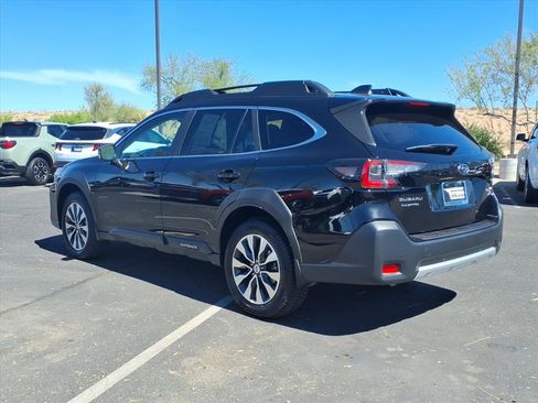 Used 2023 Subaru Outback Limited XT image 4