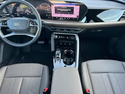 New 2025 Audi Q5 Premium Plus image 12