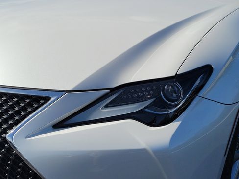 Used 2022 Lexus RC 300 image 9