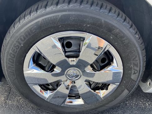 Used 2008 Toyota Camry LE FWD image 27