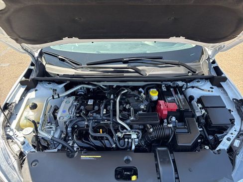 Used 2025 Nissan Sentra SV FWD image 30