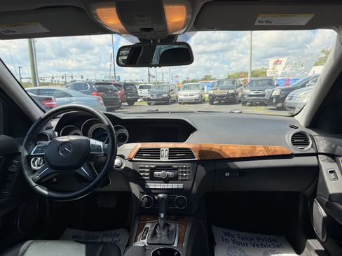 Used 2013 Mercedes-Benz C 250 Sedan image 13