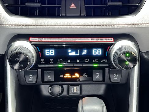 New 2025 Toyota RAV4 XLE w/ Convenience Package image 24