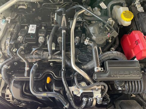 Used 2025 Nissan Sentra S image 30