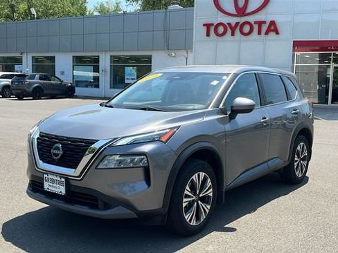 Used 2023 Nissan Rogue SV AWD/4WD image 3