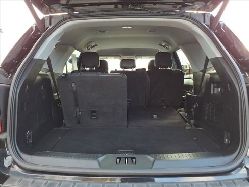 Certified 2022 Ford Explorer XLT w/ Equipment Group 202A image 19