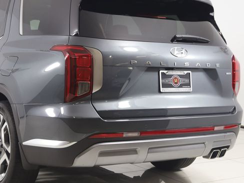 Used 2023 Hyundai Palisade Limited w/ Cargo Package AWD/4WD image 24