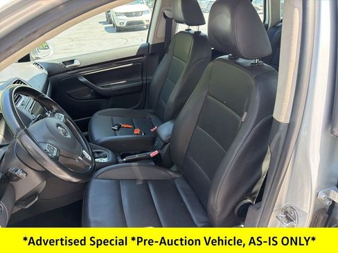 Used 2014 Volkswagen Jetta SE image 33