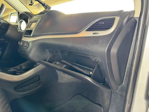 Used 2016 Dodge Journey SE w/ Flexible Seating Group FWD image 27