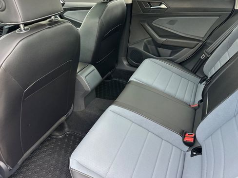 New 2026 Volkswagen Jetta SE image 10