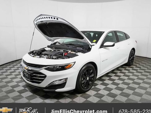 Used 2024 Chevrolet Malibu LT FWD image 30