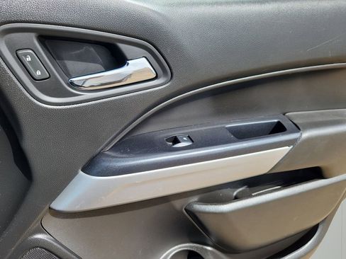 Used 2020 Chevrolet Colorado LT w/ Safety Package image 14