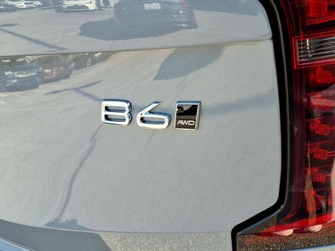New 2026 Volvo XC90 B6 Plus w/ Protection Package Premier AWD/4WD image 6