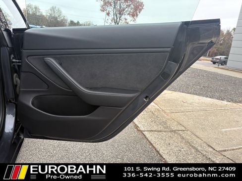 Used 2021 Tesla Model 3 Long Range image 13